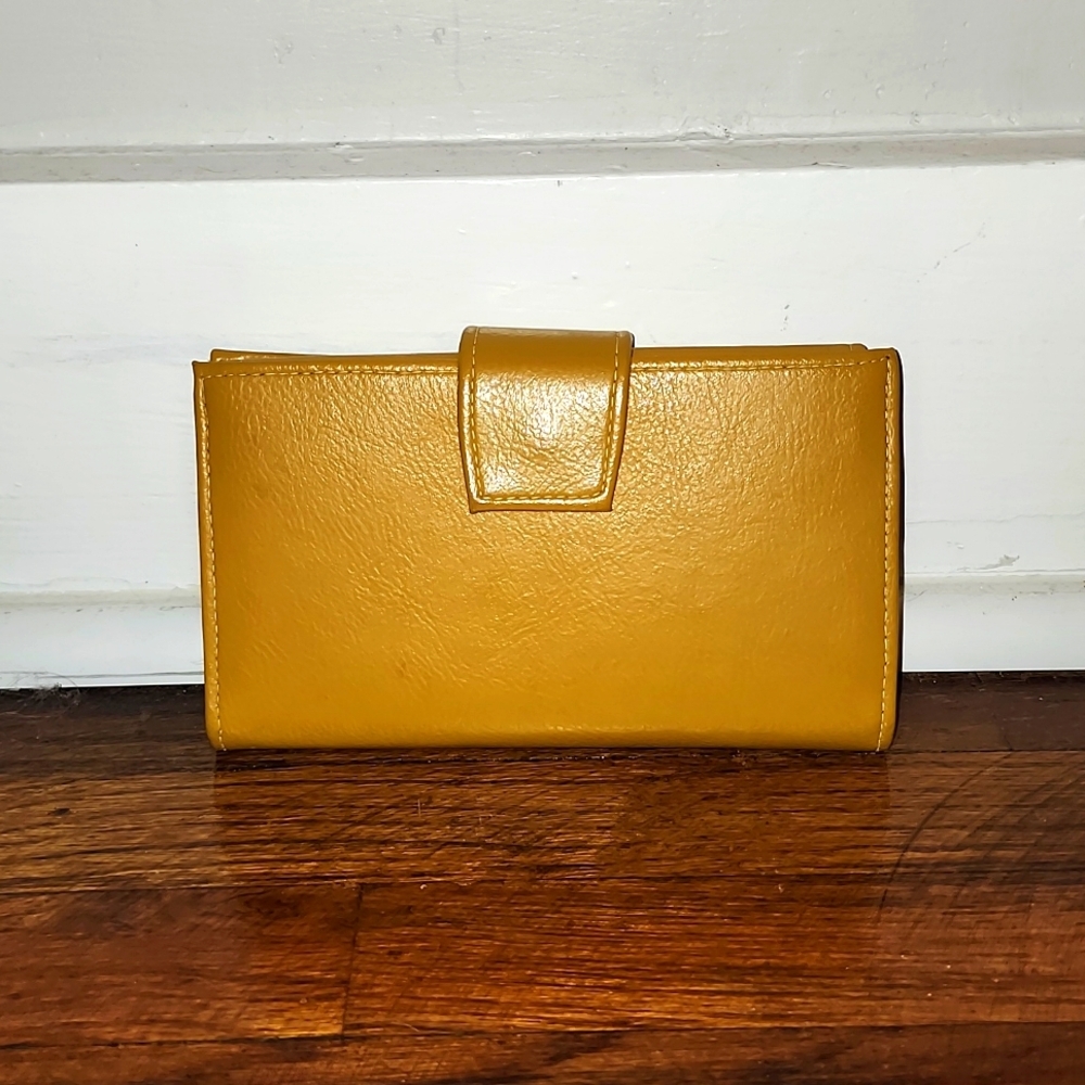 🍁 Fun Fall Golden Yellow Wallet